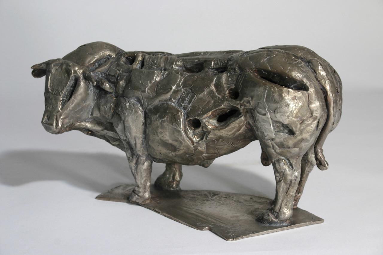 Peaceful bull  2017 Silvered bronze 8 ex. - Height : 6,22 in