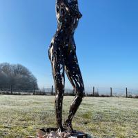 Grande Gaia 2021 Acier soudé patiné, vernis thermolaqué - 202 x 50 x 59 cm