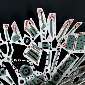 Vesta 2021 Acier soudé, peint - 28 x 67,5 x 52 cm - Pièce unique