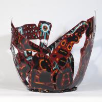 Eclosion V 2024 Acier soudé peint - Hauteur : 58,5 cm - Diamètre : 65 cm