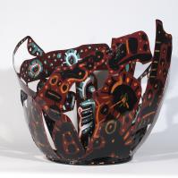 Eclosion V  2024 Acier soudé peint - Hauteur : 58,5 cm - Diamètre : 65 cm