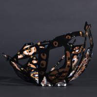 Eclosion III 2024 Acier soudé peint - Hauteur : 19 cm Diamètre : 29 cm - Pièce unique