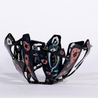 Eclosion II 2024 Acier soudé peint - Hauteur : 13 cm Diamètre : 23 cm - Pièce unique