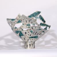 Naissance de Vénus IV 2024 Acier soudé peint et patiné - 25 x 42 x 30 cm